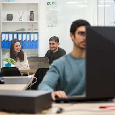 Qui som | MilMans gestoria i economia solidària Qui som | MilMans gestoria i economia solidària